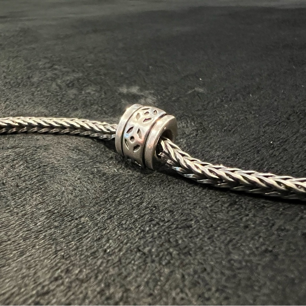 Pandora Retired Skipping Stones bead charm